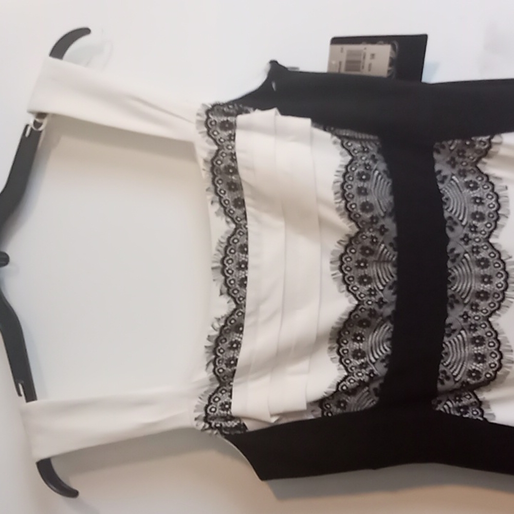 Dress - Picture 2 of 6